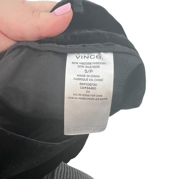 Vince Trouser Pants Velvet Single Pleat Elastic Waist Pull On Black Size Small - Picture 13 of 14